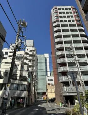 プラシード青山の外観