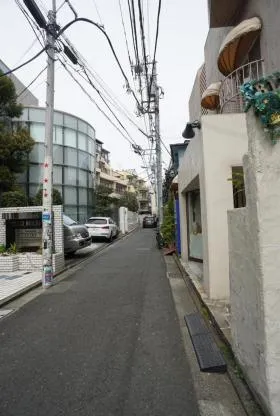 ヴィラ神宮の外観