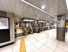 東京メトロ銀座線「外苑前駅」