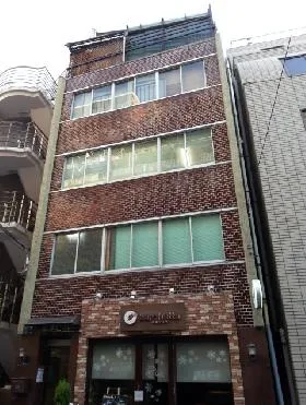 山本ビルの外観