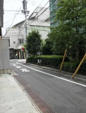 パークサイド四谷ビルの外観