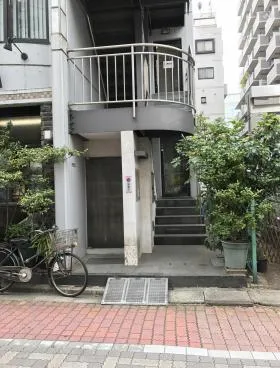 稲毛屋ビルの外観