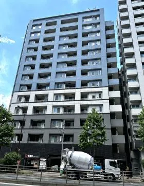 正金アパートメント入船の外観