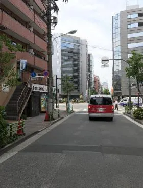 NSビルの外観