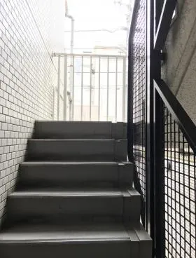 新富町一丁目ビルの外観