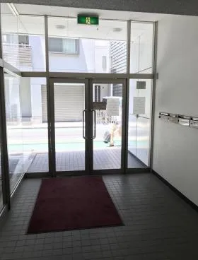 砂原ビルの外観