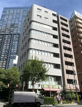 西新宿プライムビルの外観