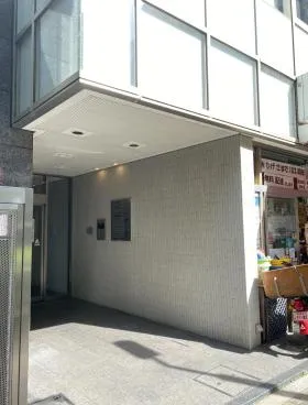 西新宿プライムビルの外観