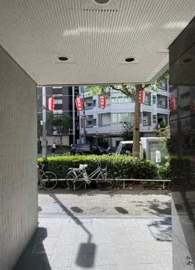 西新宿プライムビルの外観
