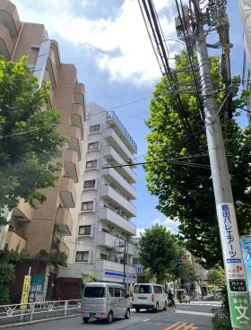 NJビルの外観