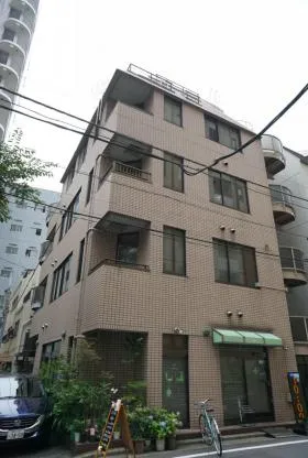 横谷ビルの外観