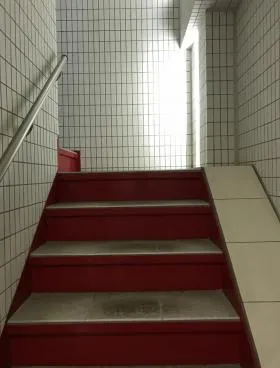 興和第3ビルの外観