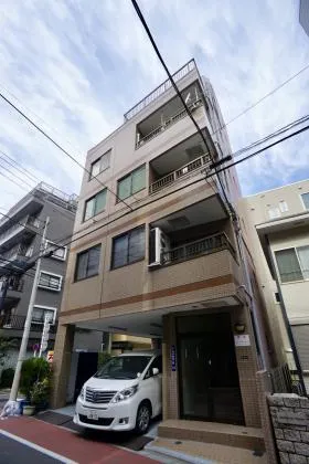 藤ビルの外観