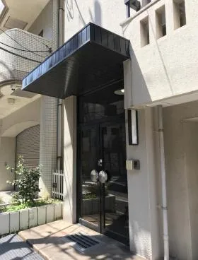 好城ビルの外観