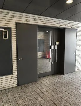 タムラビルの外観