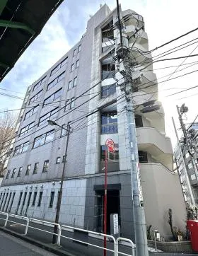 弥栄ビルの外観