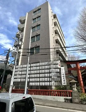 弥栄ビルの外観