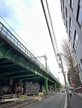 弥栄ビルの外観
