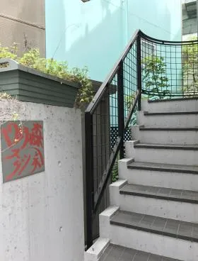 森スタシオンの外観