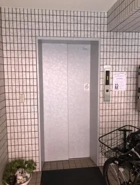 鹿嶋ビルの外観