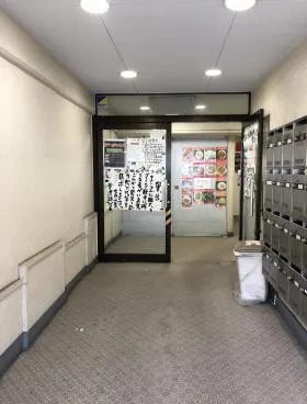 トーカン鶯谷マンションの外観