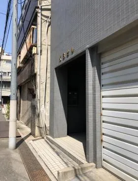 KBビルの外観