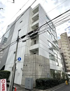 デニス赤坂ビルの外観