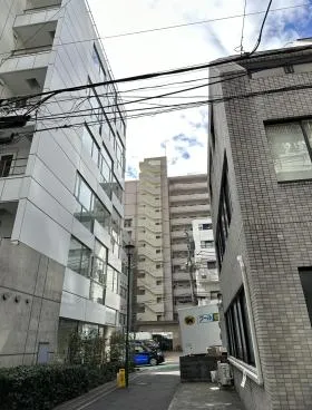 デニス赤坂ビルの外観