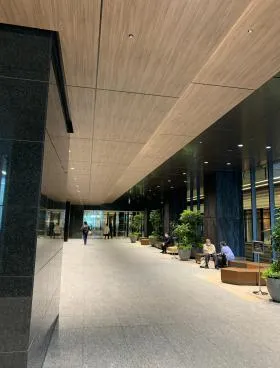 コモレ四谷(YOTSUYA TOWER(四谷タワー)の外観