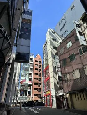 ストリートビルの外観