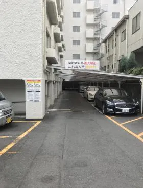 ヴィラ赤坂ビルの外観