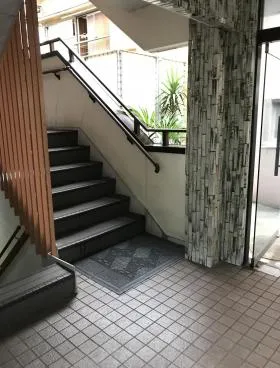 彰文ビルの外観