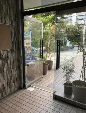 彰文ビルの外観