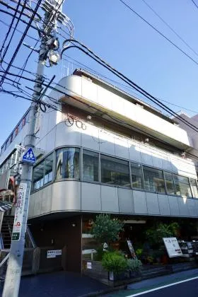 セピア原宿ビルの外観