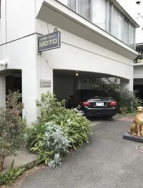 牧之内ビルの外観
