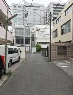 牧之内ビルの外観