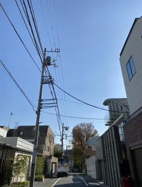 戸建ビルの外観