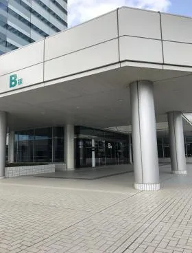 幕張テクノガーデンB棟の外観