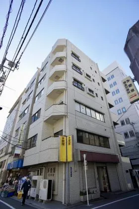 安井ビルの外観