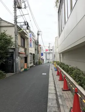 第8マツヤビルの外観