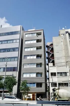中目黒ウイングビルの外観