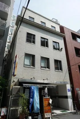 神山ビルの外観