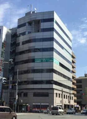 La鳳山ビルの外観