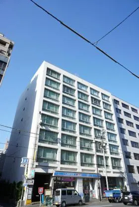 東京家具会館ビルの外観