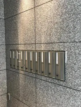 KAZU表参道の外観