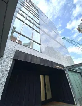 KAZU表参道の外観