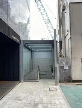 KAZU表参道の外観