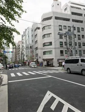 宇留野ビルの外観