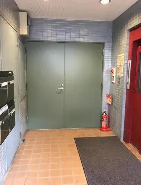 角田ビルの外観