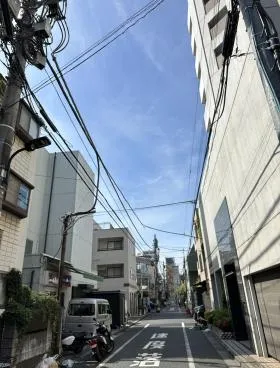 ダイユウビル西麻布の外観